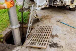 Cleaning the sewer system special equipment, utility service of the town.